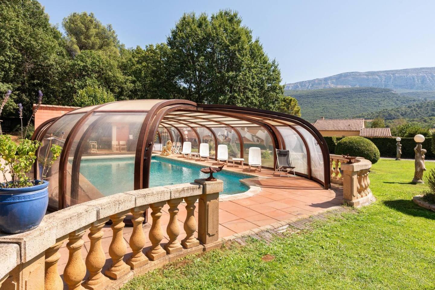Chambre Et Table D'Hotes Villa Pomponette Nans-les-Pins Exterior foto